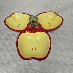 Apple-Shaped Ceramic Divided Condiment Dish With Handle